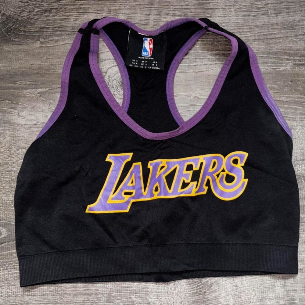 SPORTS BRA
